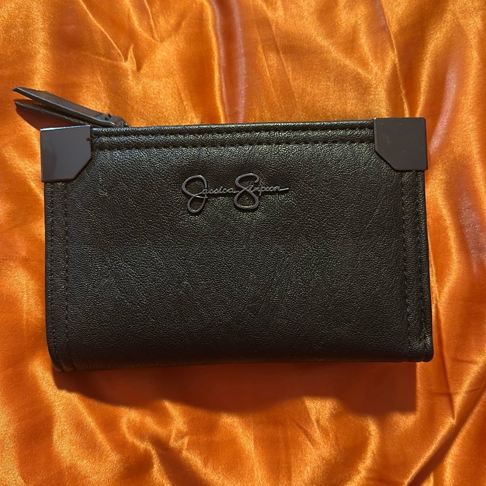 Jessica Simpson wallet